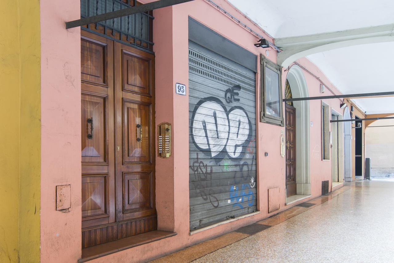 Bologna Rainbow Apartment Экстерьер фото